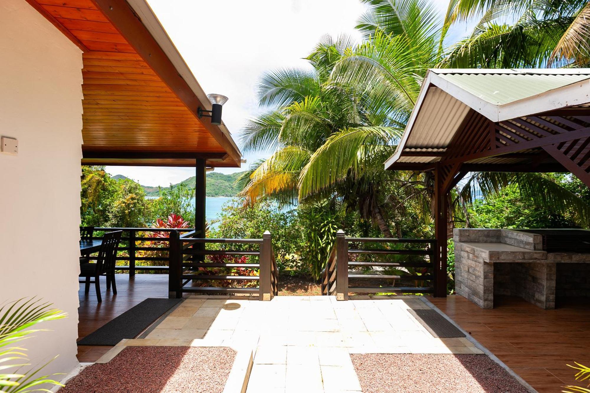 Chalets Cote Mer Baie Sainte Anne Exterior foto